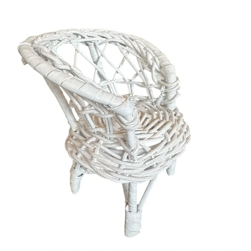 Small White Resin Wicker Doll Chair - Picture 3 of 6